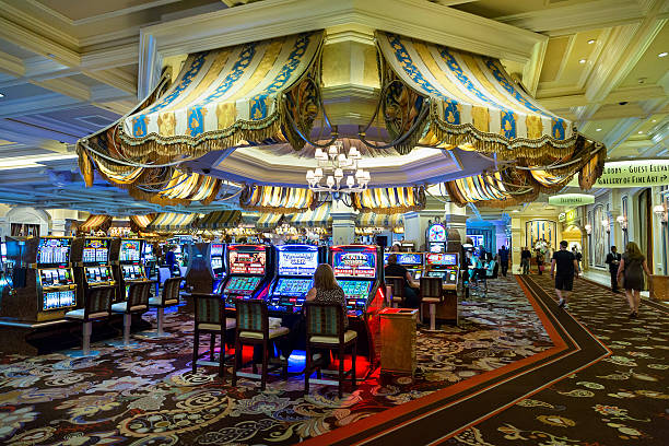 harta live roulette table showing spinning wheel, betting board, and dealer in multi-camera studio